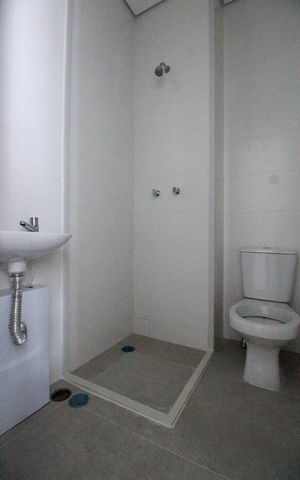 Apartamento à venda com 189m², 3 quartos e 3 vagasBanheiro de serviço