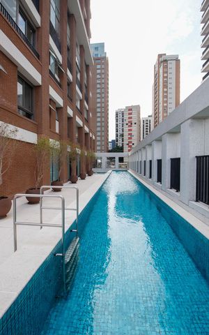 Apartamento à venda com 189m², 3 quartos e 3 vagasÁrea comum - Piscina