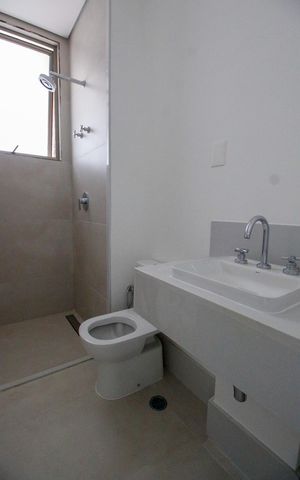 Apartamento à venda com 189m², 3 quartos e 3 vagasBanheiro da Suíte 3