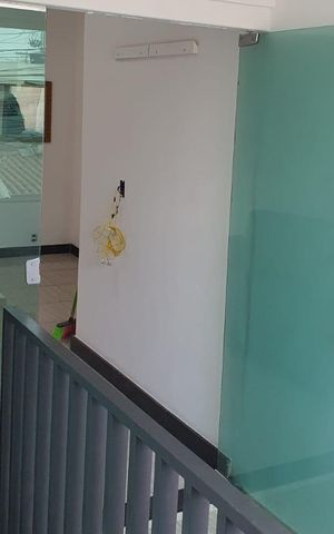 Casa para alugar com 65m², 2 quartos e 1 vaga Casa para alugar com 65m², 2 quartos e 1 vagaEscada