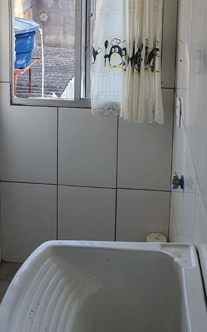 Casa para alugar com 65m², 2 quartos e 1 vaga Casa para alugar com 65m², 2 quartos e 1 vagaÁrea de Serviço