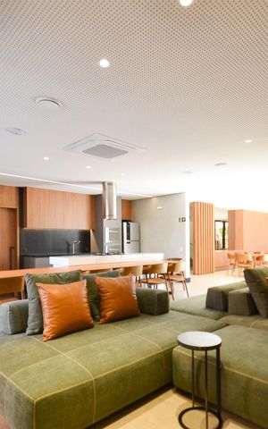Apartamento à venda com 110m², 3 quartos e 2 vagas Apartamento à venda com 110m², 3 quartos e 2 vagasSalao de festas