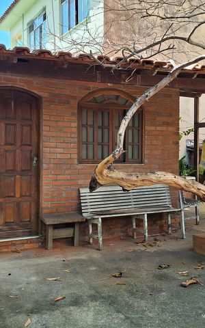 Casa à venda com 65m², 3 quartos e 2 vagasQuintal