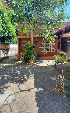 Casa à venda com 65m², 3 quartos e 2 vagasQuintal