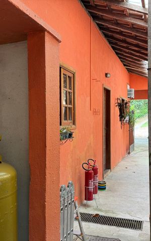 Casa de condomínio para alugar com 5400m², 5 quartos e 2 vagas Casa de condomínio para alugar com 5400m², 5 quartos e 2 vagasÁrea de Serviço