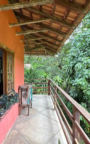 Casa de condomínio para alugar com 5400m², 5 quartos e 2 vagas Casa de condomínio para alugar com 5400m², 5 quartos e 2 vagasVaranda
