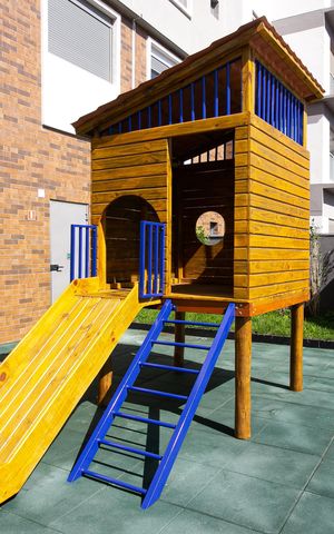 Apartamento à venda com 100m², 3 quartos e 2 vagas Apartamento à venda com 100m², 3 quartos e 2 vagasÁrea comum - Playground