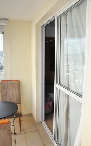 Apartamento à venda com 69m², 3 quartos e 2 vagas Apartamento à venda com 69m², 3 quartos e 2 vagasVaranda da Sala e Sala de Jantar