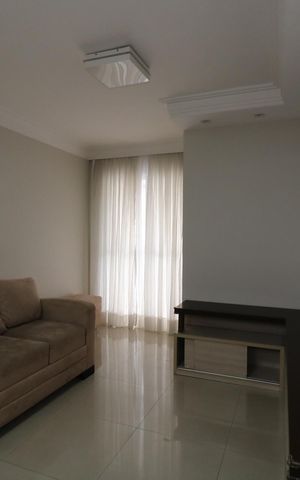 Apartamento para alugar com 64m², 2 quartos e 2 vagasSala