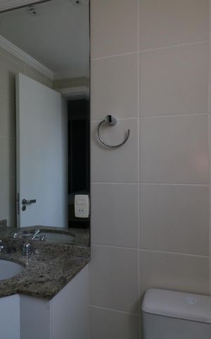 Apartamento para alugar com 64m², 2 quartos e 2 vagasBanheiro da Suíte
