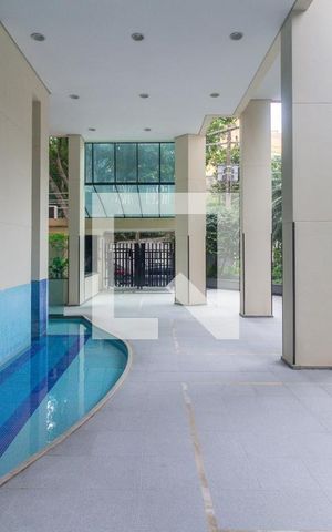 Apartamento à venda com 225m², 4 quartos e 3 vagas Apartamento à venda com 225m², 4 quartos e 3 vagasHall