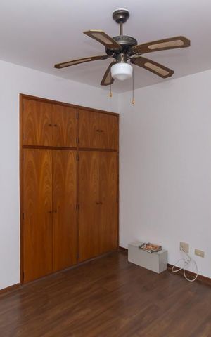 Apartamento à venda com 225m², 4 quartos e 3 vagas Apartamento à venda com 225m², 4 quartos e 3 vagasSuíte 2