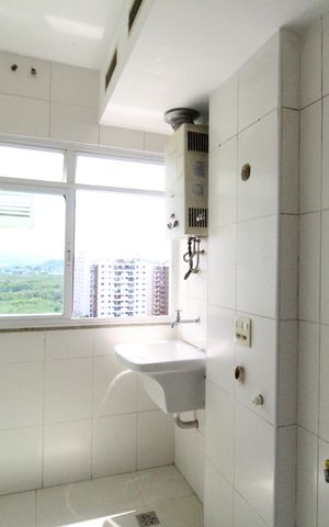 Apartamento à venda com 81m², 3 quartos e 2 vagasÁrea de serviço