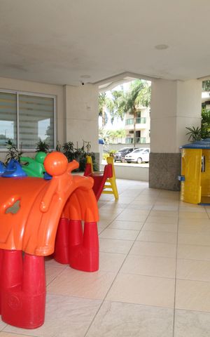 Apartamento à venda com 81m², 3 quartos e 2 vagasÁrea comum - Playground