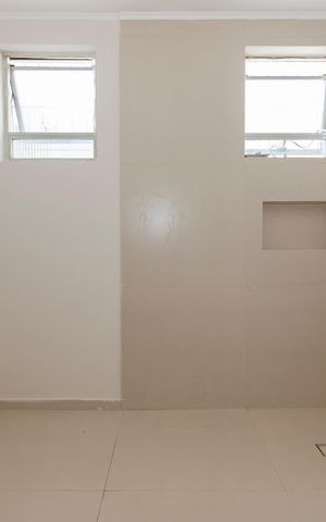 Casa à venda com 252m², 4 quartos e 2 vagas Casa à venda com 252m², 4 quartos e 2 vagasBanheiro da Suíte
