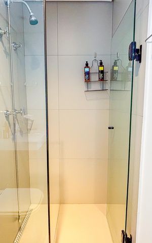 Studio para alugar com 29m², 1 quarto e sem vaga Studio para alugar com 29m², 1 quarto e sem vagaBanheiro