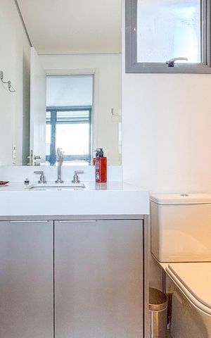 Studio para alugar com 29m², 1 quarto e sem vaga Studio para alugar com 29m², 1 quarto e sem vagaBanheiro