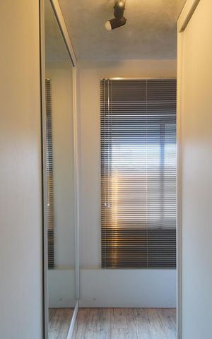 Apartamento à venda com 76m², 2 quartos e 1 vaga Apartamento à venda com 76m², 2 quartos e 1 vagaCloset