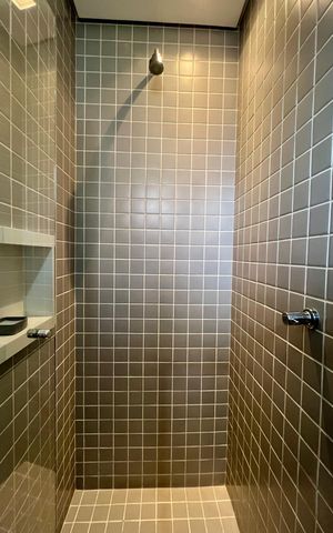 Studio para alugar com 32m², 1 quarto e 1 vaga Studio para alugar com 32m², 1 quarto e 1 vagaBanheiro da Suíte