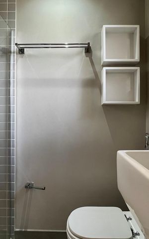 Studio para alugar com 32m², 1 quarto e 1 vaga Studio para alugar com 32m², 1 quarto e 1 vagaBanheiro da Suíte