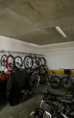 Studio para alugar com 32m², 1 quarto e 1 vaga Studio para alugar com 32m², 1 quarto e 1 vagaBicicletário