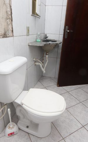Casa para alugar com 180m², 3 quartos e 8 vagasBanheiro de serviço