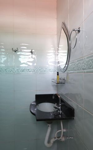 Casa para alugar com 180m², 3 quartos e 8 vagasBanheiro da Suíte 2