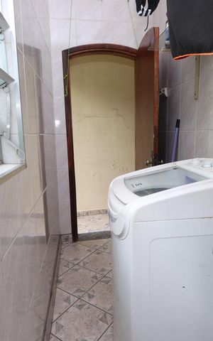 Casa para alugar com 180m², 3 quartos e 8 vagasÁrea de Serviço