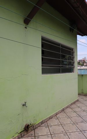 Casa para alugar com 180m², 3 quartos e 8 vagasQuintal