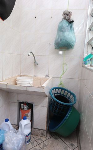 Casa para alugar com 180m², 3 quartos e 8 vagasÁrea de Serviço
