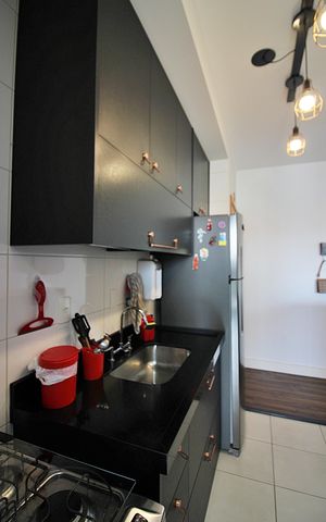 Apartamento à venda com 77m², 3 quartos e 2 vagasCozinha e Área de Serviço