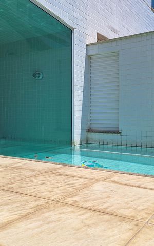 Apartamento à venda com 94m², 3 quartos e 2 vagas Apartamento à venda com 94m², 3 quartos e 2 vagasÁrea comum - Piscina