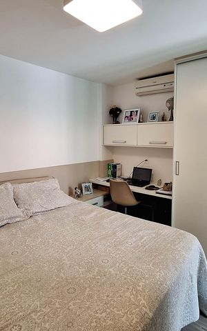 Apartamento à venda com 94m², 3 quartos e 2 vagas Apartamento à venda com 94m², 3 quartos e 2 vagasSuíte