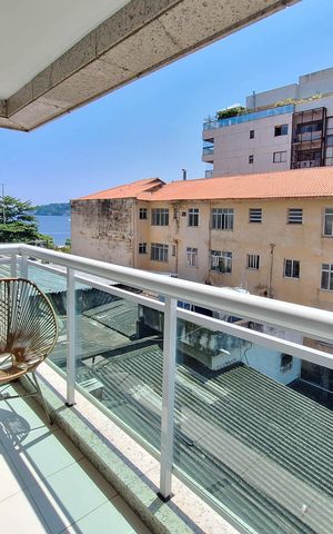 Apartamento à venda com 94m², 3 quartos e 2 vagas Apartamento à venda com 94m², 3 quartos e 2 vagasVaranda da Sala