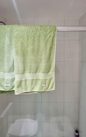 Apartamento à venda com 94m², 3 quartos e 2 vagas Apartamento à venda com 94m², 3 quartos e 2 vagasBanheiro da Suíte