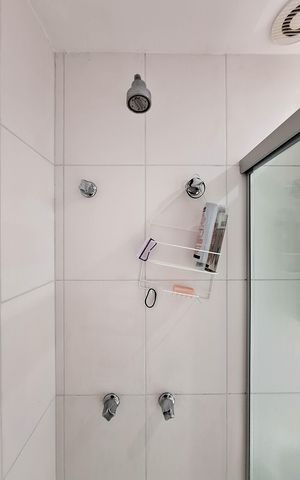Apartamento à venda com 94m², 3 quartos e 2 vagas Apartamento à venda com 94m², 3 quartos e 2 vagasBanheiro Social