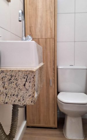 Apartamento à venda com 94m², 3 quartos e 2 vagas Apartamento à venda com 94m², 3 quartos e 2 vagasLavabo