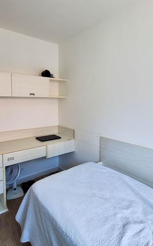 Apartamento à venda com 94m², 3 quartos e 2 vagas Apartamento à venda com 94m², 3 quartos e 2 vagasQuarto 1
