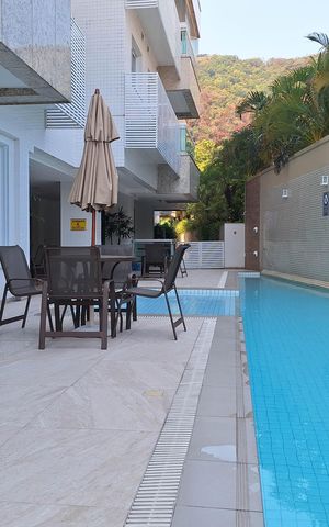 Apartamento à venda com 94m², 3 quartos e 2 vagas Apartamento à venda com 94m², 3 quartos e 2 vagasÁrea comum - Piscina