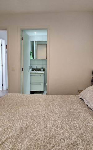 Apartamento à venda com 94m², 3 quartos e 2 vagas Apartamento à venda com 94m², 3 quartos e 2 vagasSuíte