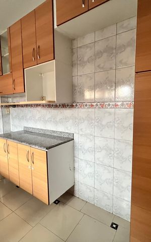 Casa de condomínio à venda com 254m², 4 quartos e 3 vagas Casa de condomínio à venda com 254m², 4 quartos e 3 vagasArea de Serviço