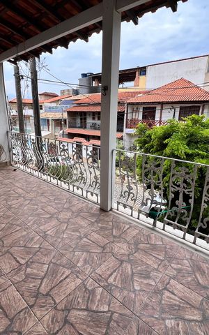 Casa de condomínio à venda com 254m², 4 quartos e 3 vagas Casa de condomínio à venda com 254m², 4 quartos e 3 vagasVaranda