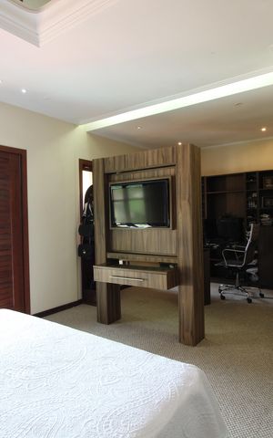 Casa de condomínio à venda com 428m², 4 quartos e 4 vagasQuarto 4 - Suíte