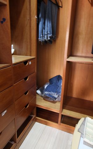Casa de condomínio à venda com 428m², 4 quartos e 4 vagasQuarto 1 - Closet
