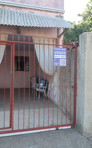 Casa à venda com 467m², 10 quartos e 1 vagaFachada