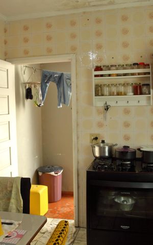 Casa à venda com 300m², 2 quartos e 2 vagasCozinha