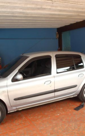Casa à venda com 300m², 2 quartos e 2 vagasGaragem