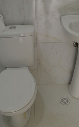 Casa à venda com 217m², 5 quartos e 2 vagasBanheiro Inferior