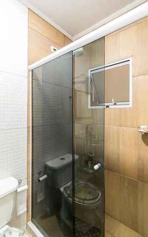 Casa à venda com 230m², 3 quartos e 1 vaga Casa à venda com 230m², 3 quartos e 1 vagaBanheiro da Suíte 2