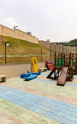 Apartamento para alugar com 30m², 1 quarto e sem vaga Apartamento para alugar com 30m², 1 quarto e sem vagaÁrea Comum - Playground